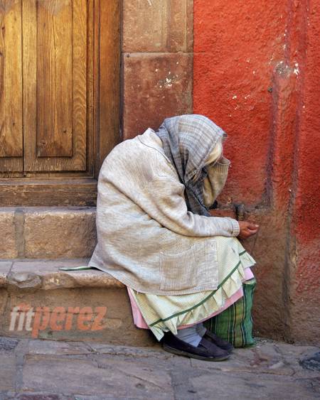 Karmiah, Pahlawan di Negeri Seberang