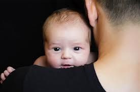 Sebuah Nama: Sekeping Catatan Calon Ayah Baru