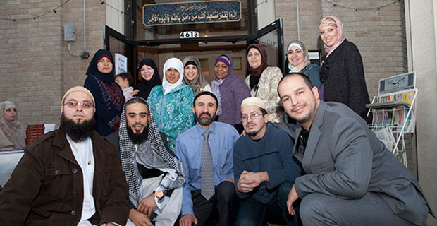 Mereka Memilih Islam dan Bangga Menjadi Muslim