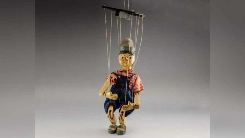 Salah Satu Tanda Kiamat: Orang Bodoh Dijadikan Pemimpin