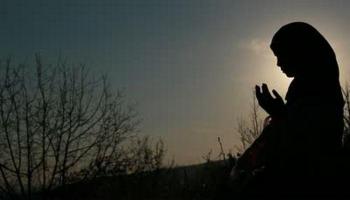 Perbanyak Shalawat Akan Didekatkan dengan Rasulullah di Akherat