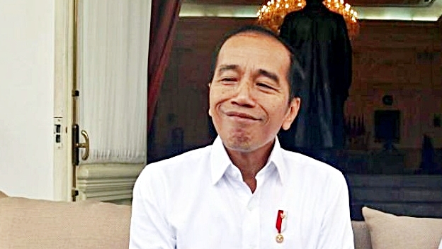 Jokowi Tertawa Terbahak-bahak Saat Pramono Izin Mau Maju Pilgub Jakarta