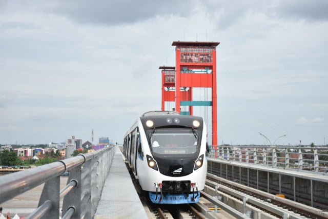 Pajak Sepeda Motor Bensin Bakal Dinaikkan Demi Subsidi LRT–MRT, Pengamat: Gagah-gagahan Pake Duit Rakyat