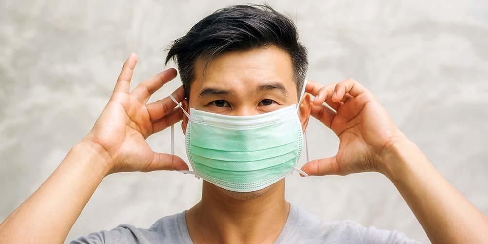 MUI Sebut Makruh Hukummnya Pakai Masker saat Shalat jika Dalam Keadaan Normal