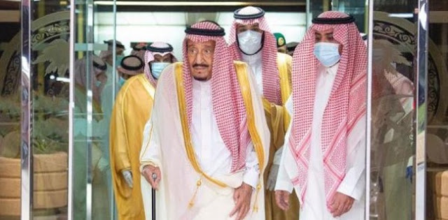 Didampingi Putera Mahkota, Raja Salman Keluar Dari Rumah Sakit