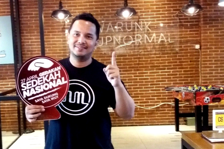 Sedekah, Rahasia Sukses Rex Marindo dan Warung Upnormal