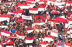 Dulu, Kami Menggoyangkan Langit