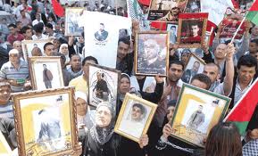 3.000 tahanan palestina di penjara Israel mogok makan hari ini   