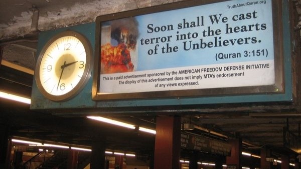 Karena Benci Islam, Pengusaha AS Buat Merk Produknya : "Stop Islam in America !"
