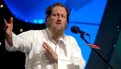 Menolak Islam Selama 23 Tahun, Akhirnya Bersyahadat di Saat Menjelang Ajal