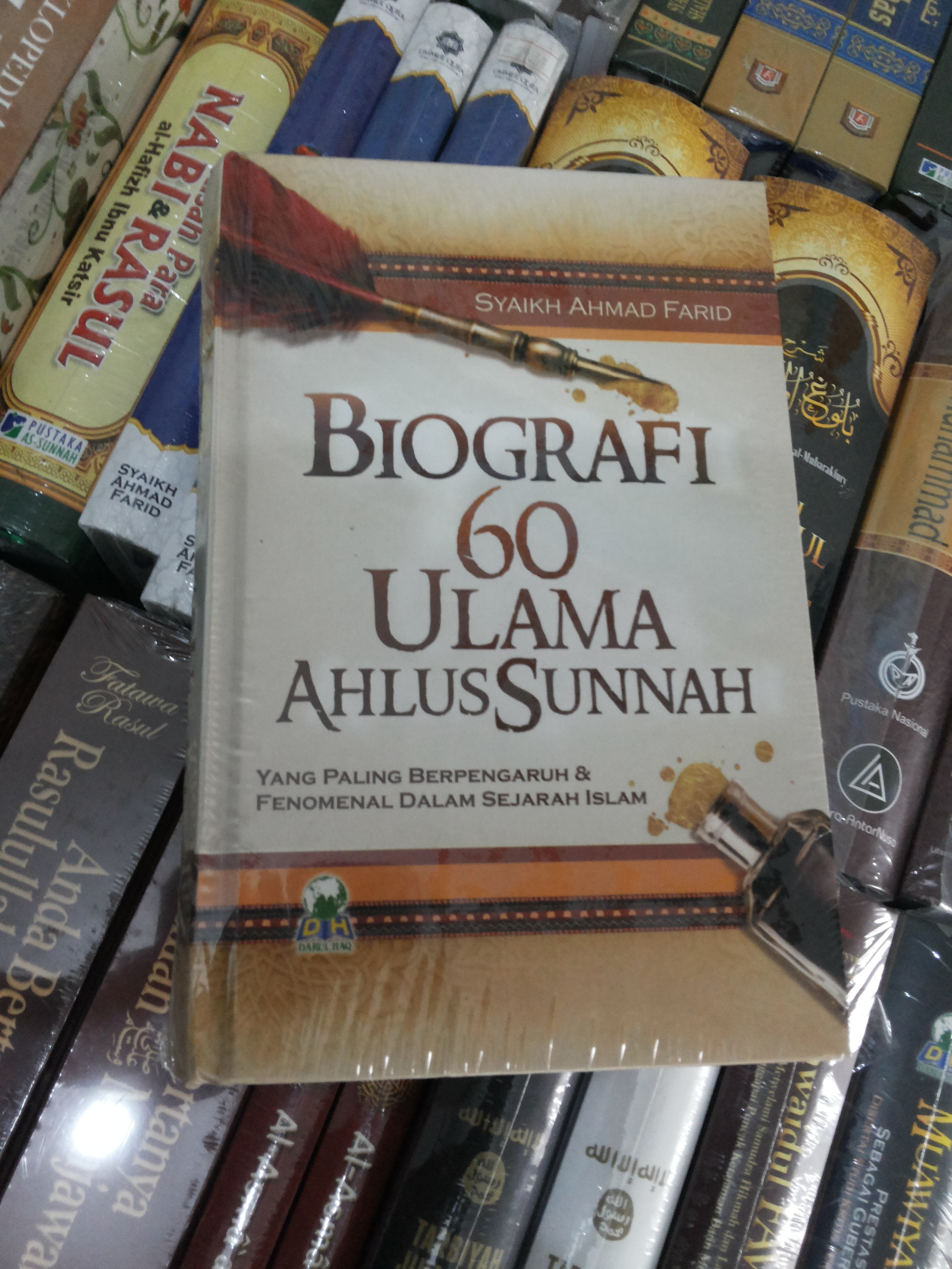 Resensi Buku : Inilah Ulama yang Patut Ditauladani , Pelajari Biografi 60 Ulama Ahlussunnah