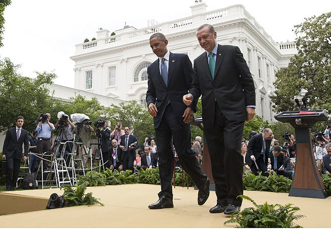 Sinyal Pelengseran Erdogan Dari Obama Setelah Gagalnya Kudeta