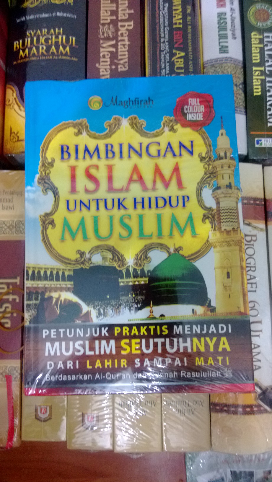 Resensi Buku : Bimbingan Islam Untuk Hidup Muslim, Buku "Mendasar" tapi Mudah Dicerna