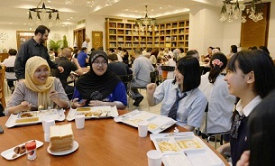 Di Jepang, Acara Iftar Bersama Sebagai Wadah Perkenalan Budaya Islam 