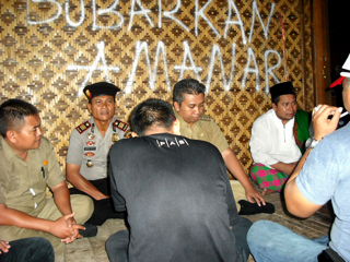 Markas Al Manar Diserang Preman   