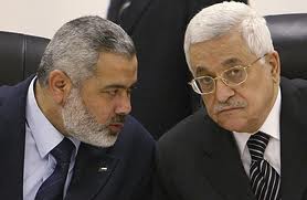 Kudeta Mesir : Hamas Nyatakan Kesedihannya, Abbas Ucapkan Selamat Atas Keberhasilan Kudeta Mesir