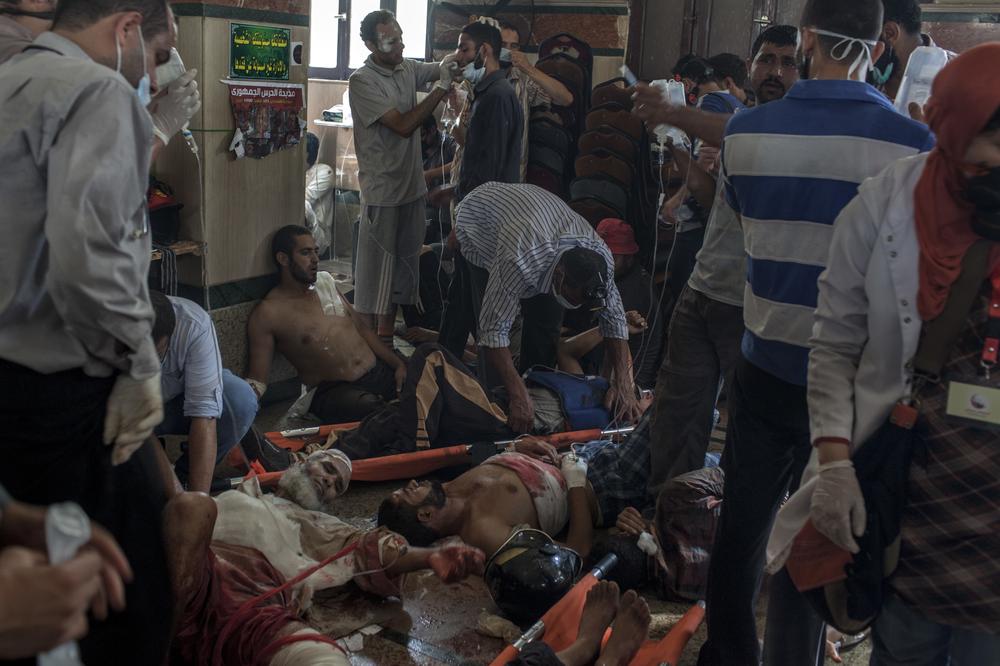 Mesir Dalam Duka, Al Quran Tetap dalam Genggaman