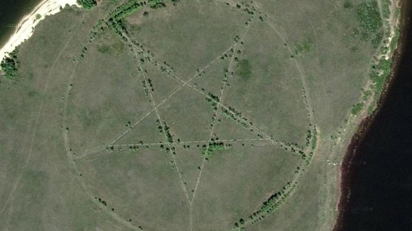 Buka Situs Internet "Aneh" , Bisa Kemasukan Jin !