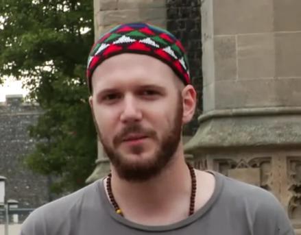 Killington : Bergabung Dalam Tentara Anti Islam, Akhirnya Terpaut Oleh Al Quran