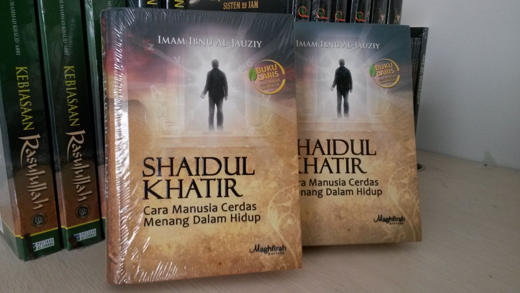 Resensi Buku : "Shaidul Khatir, Buku Terbaik yang Pernah Saya Baca" Ucap Syeikh Al Qarni