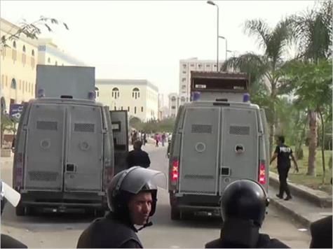 Demo Tolak Kudeta Dan Kecam Grand Syeikh Al Azhar, 12 Orang Mahasiswa Al Azhar Dijatuhi Hukuman 17 Tahun Penjara