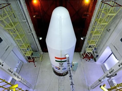 India Berhasil Luncurkan Pesawat Luar Angkasa Menuju Planet Mars