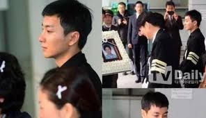 Islam  Memuliakan Orangtua ; Studi Kasus Kematian Ayah Leeteuk Pesonil SuJu