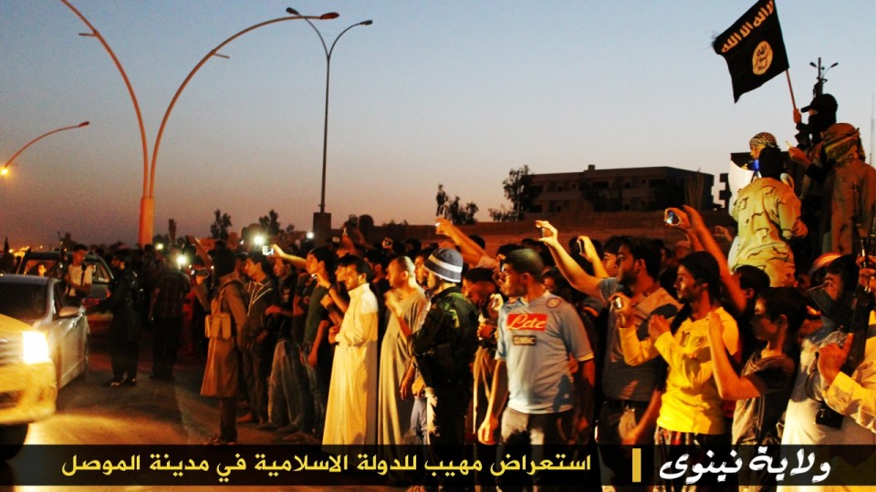 parade militer Sunni 11