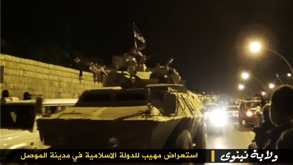 parade militer Sunni 12