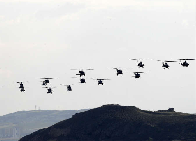 Jepretan Foto Helikopter Tempur T-129 Buatan Turki