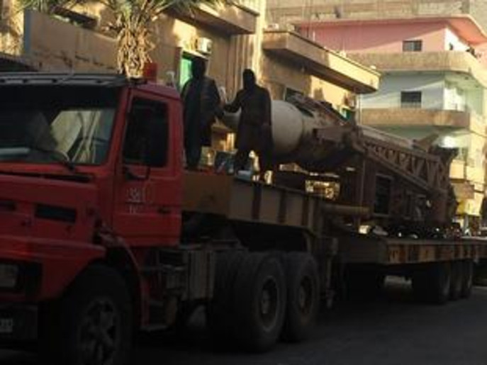 Berikut Foto Parade Senjata Daulah Islam Di Kota Raqqa Suriah