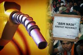 Anomali Penolakan Kenaikan BBM