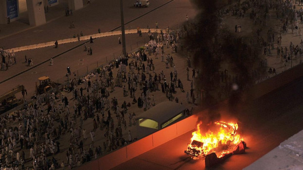 Mobil Pembawa Jamaah Haji Berkebutuhan Khusus Terbakar Di Tempat Melontar Jamarat