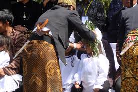 Ruwatan dan Bahayanya Bagi Aqidah Islam