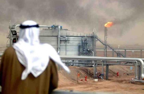 Cadangan Minyak AS Kalahkan Saudi