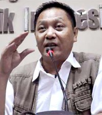 245043_11194712082014_Adhie_M_Massardi