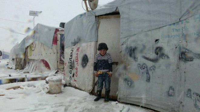 badai salju pengungsi suriah 2