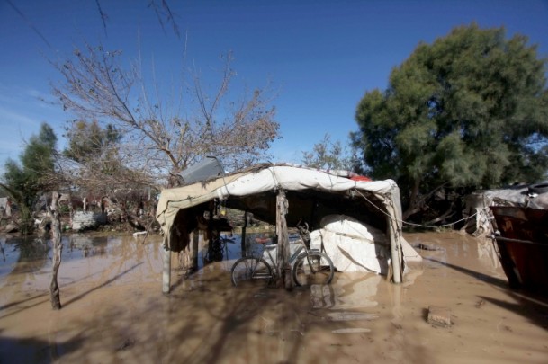 banjir gaza tengah 3