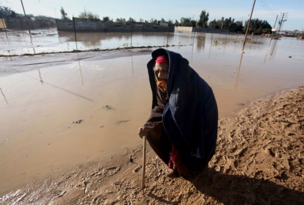 banjir gaza tengah 8