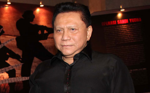 Hendro Tanpa Malu Bicara Soal Demokrasi