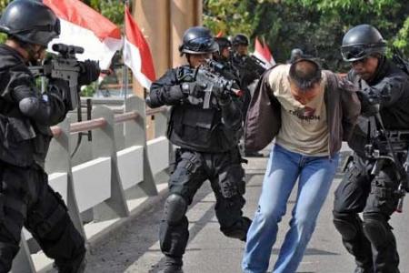 Jurnalis ANTV Bongkar Dagelan Operasi Polri Soal Penangkapan Tersangka ISIS