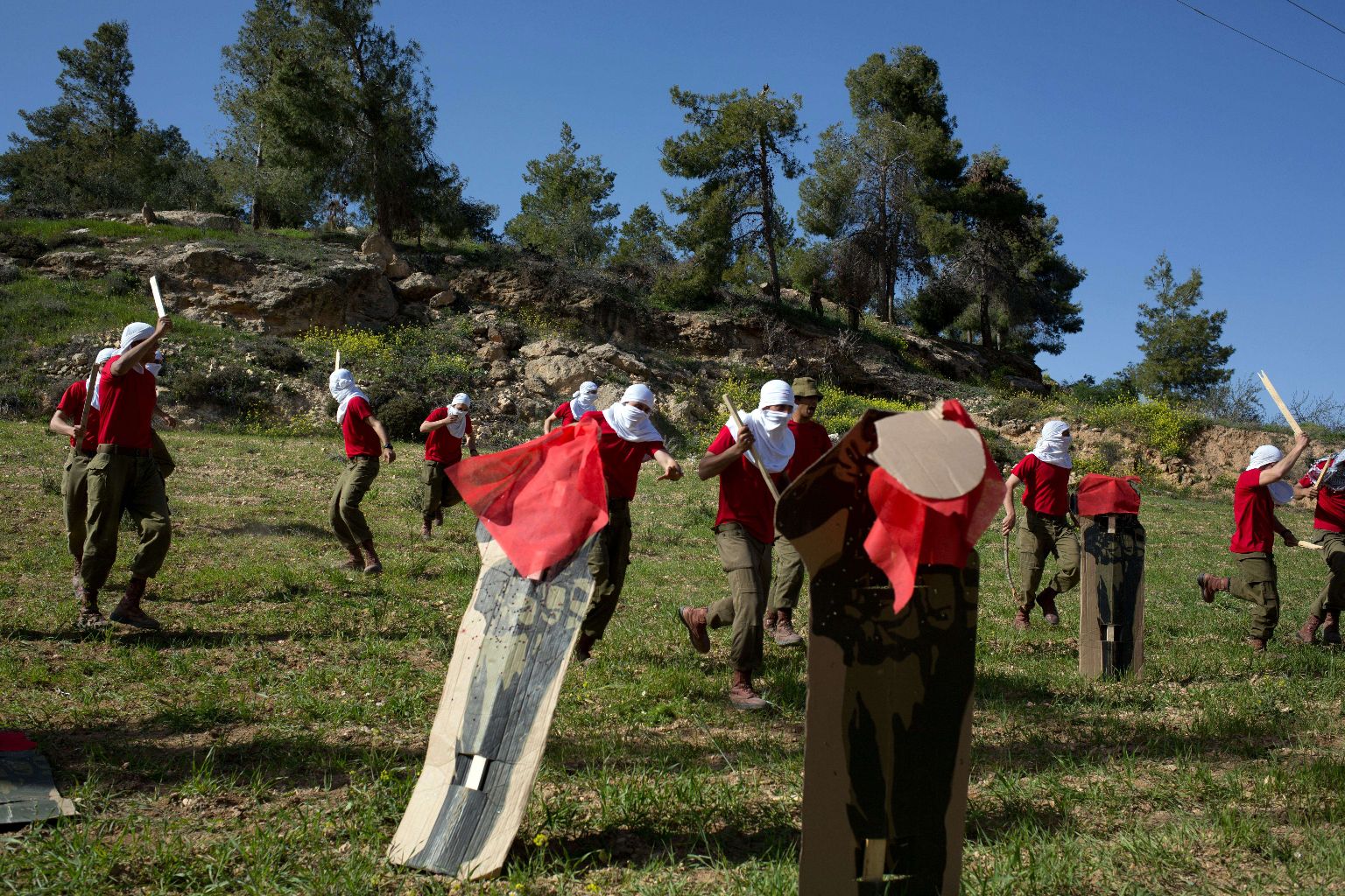 ISRAEL-PALESTINIAN-ARMY-DRILL
