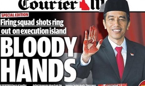 The Courier Mail Muat Cover Foto Tangan Jokowi Berlumur Darah