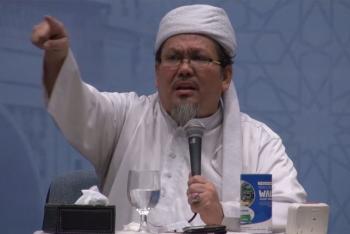 Tabligh Akbar Wakil Sekjen MUI Dan Pengakuan Yang Mengejutkan