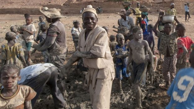 tradisiXmaliX-Xanak-anakXpunXikutXserta