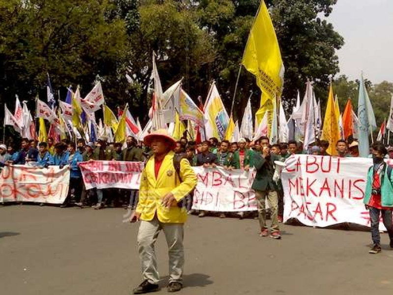 #JokowiBohong Tak Temui Mahasiswa Seperti Yang Dijanjikannya