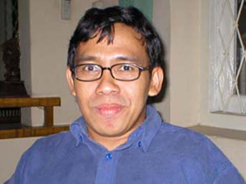 Kecam HTI, Ahmad Sahal Tidak Paham Beda Syuro Dengan Demokrasi