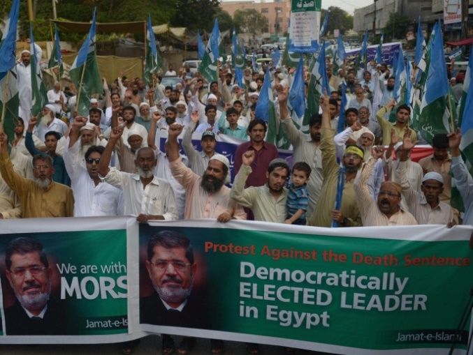 unjuk rasa di karachi