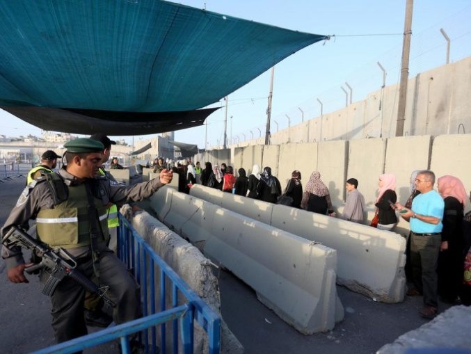 jum'at pertama di Al Aqsha 1