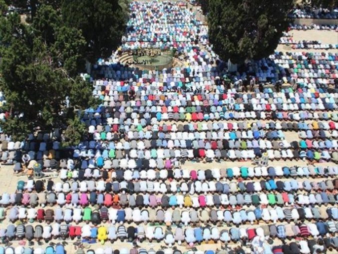 Jum'at Pertama Di Masjid Al Aqsha